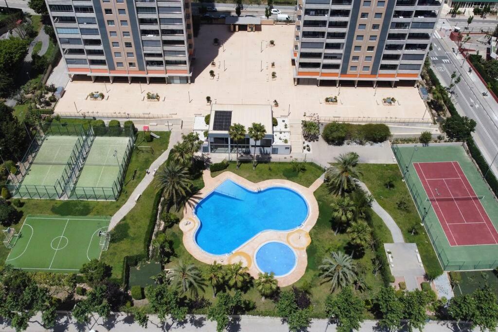 شقة Terraza Chill Out! Torres D' Oboe بينايدورم المظهر الخارجي الصورة