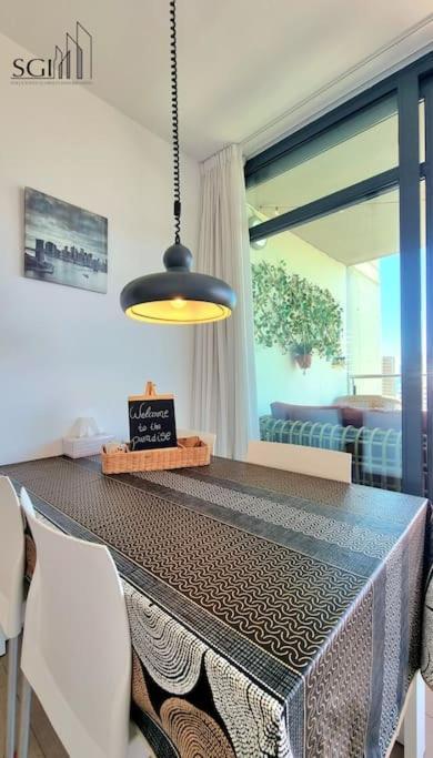 شقة Terraza Chill Out! Torres D' Oboe بينايدورم المظهر الخارجي الصورة